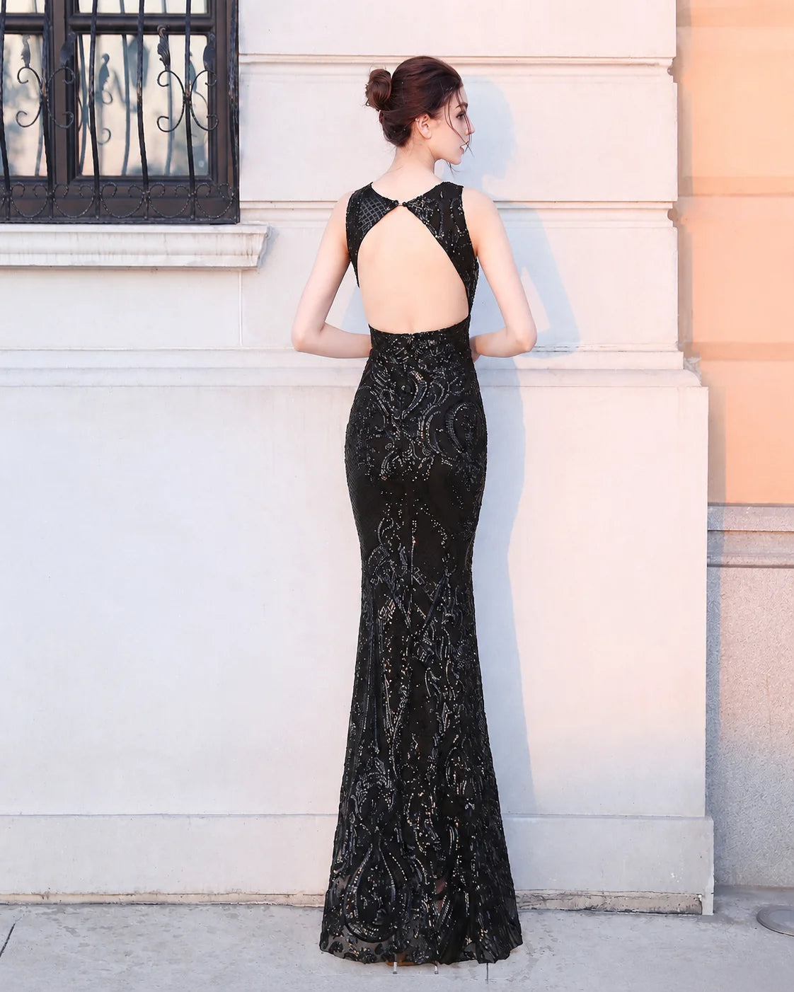 Art Deco Sequin Mermaid Evening Gown - Round Neck | Oyese