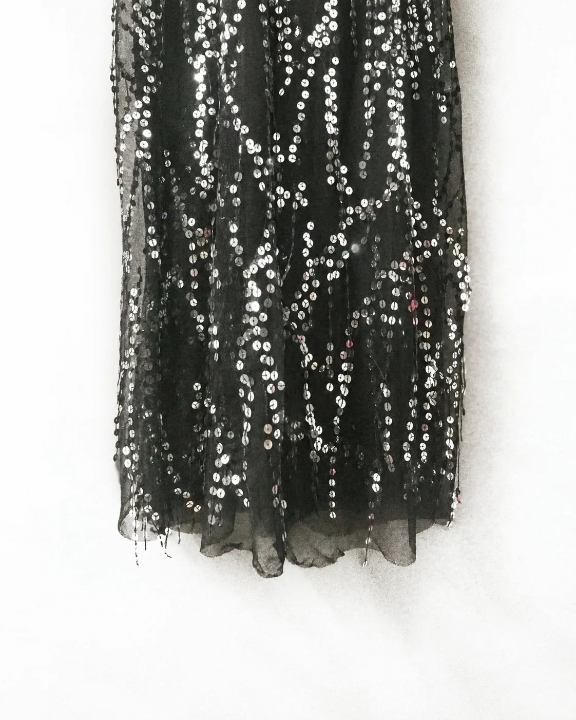 V-Neck Long Sleeve Sequin Fringe Mesh Midi Dress | Oyese