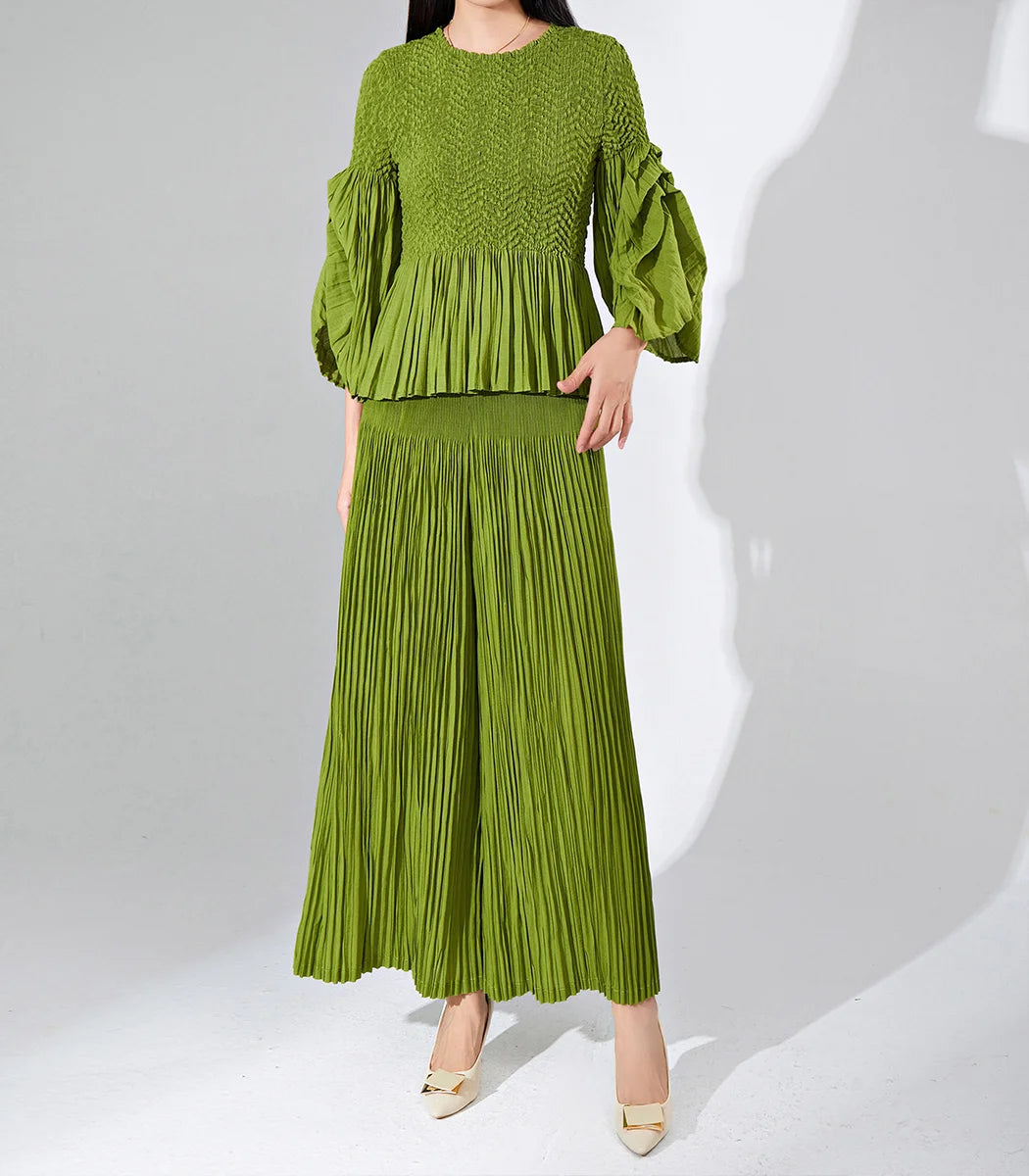 Pleated Fuzzy-Trim Mermaid Stretch Set